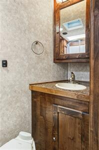 2025 Logan Coach 810 Bullseye 3H LQ W/ Collapsible Rear Tack   - Photo 7 - Olympia, WA 98501