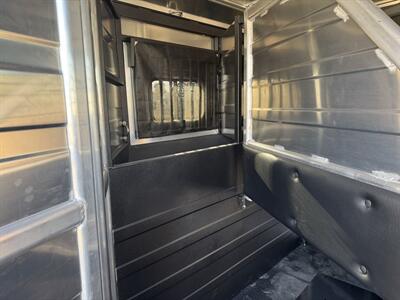 2025 Logan Coach 810 Bullseye 3H LQ W/ Collapsible Rear Tack   - Photo 8 - Olympia, WA 98501