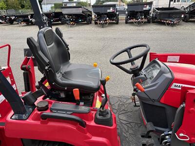 2021 MASSEY FERGUSON GC1725MB TRACTOR  SUB COMPACT - Photo 6 - Olympia, WA 98501