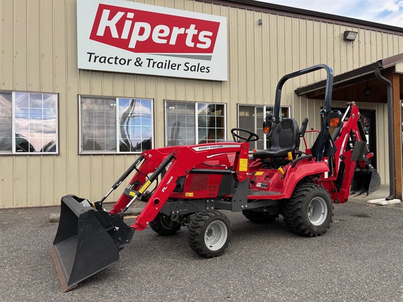 2021 MASSEY FERGUSON GC1725MB TRACTOR  SUB COMPACT