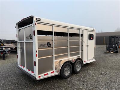 2026 C&B Maverick 3-Horse HS Trailer   - Photo 4 - Olympia, WA 98501