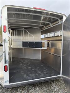 2026 Maverick Trailers 2-Horse High Side Bumper Pull   - Photo 6 - Olympia, WA 98501