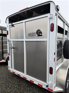 2026 Maverick Trailers Maverick 13' 2-Horse Trailer - Photo 3 - Olympia, WA 98501