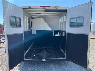 2007 Logan Coach Trailers 2-Horse Bumper Pull Trailer   - Photo 6 - Olympia, WA 98501