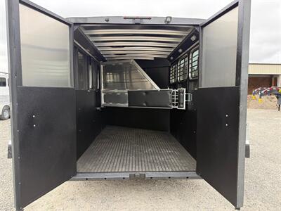 2026 Logan Coach Bullseye 3-Horse Bumper Pull w/Water Tank - Photo 6 - Olympia, WA 98501