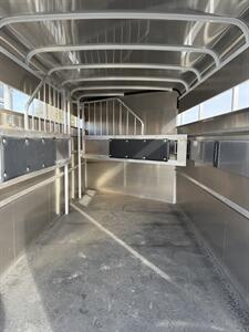 2026 Maverick Trailers Maverick 3-Horse HS Trailer - Photo 6 - Olympia, WA 98501