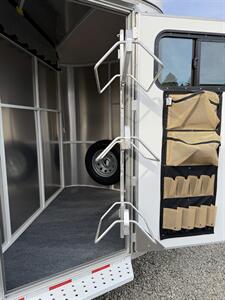 2026 Maverick Trailers Maverick 3-Horse HS Trailer - Photo 4 - Olympia, WA 98501