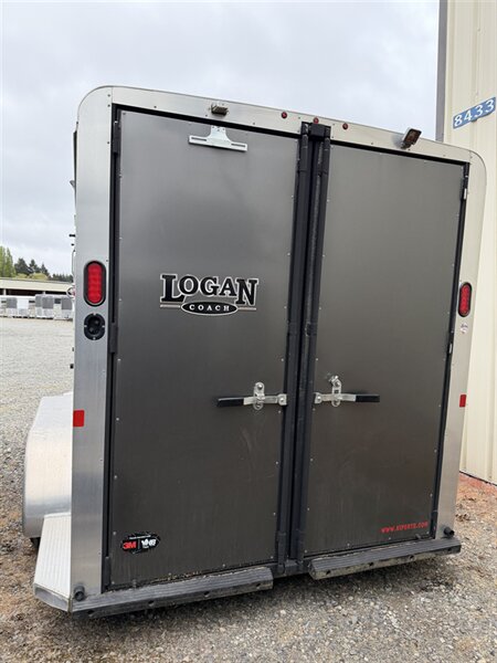 2020 Logan Coach Bullseye 3-Horse Bumper Pull  