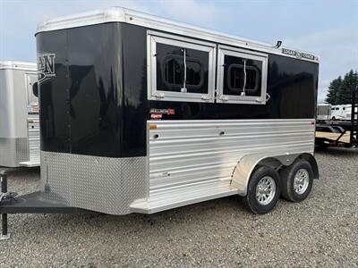 2025 Logan Coach Bullseye BP 2H Horse Trailer   - Photo 1 - Olympia, WA 98501