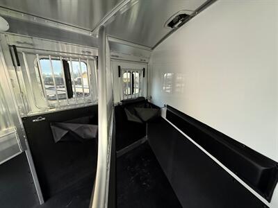 2027 4 Star Trailers 3-Horse Bumper Pull 6'10 " Wide   - Photo 9 - Olympia, WA 98501
