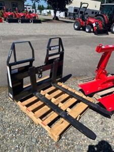 2024 Woods Skid Steer Pallet Forks PFW44   - Photo 1 - Olympia, WA 98501