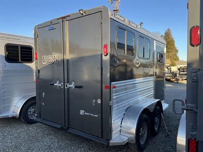 2025 Logan Coach Bullseye Bumper Pull 2 Horse Trailer   - Photo 4 - Olympia, WA 98501