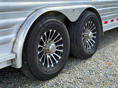 2025 4-STAR 3-HORSE LQ OUTBACK CUSTOMS   - Photo 14 - Olympia, WA 98501