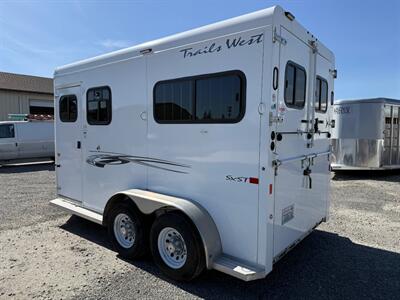 2021 Trails West Trailers Royale SxST Warmblood 2 Horse Straight Load Trail   - Photo 9 - Olympia, WA 98501