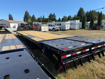 2026 Big Tex Trailers 14GN 30+5 Flatbed Gooseneck Trailer w/Mega Ramps   - Photo 3 - Olympia, WA 98501