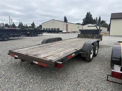 2000 TNT TRAILERS 7X20 10K FLATBED W/ CRANE AND LOCKABLE BOX   - Photo 2 - Olympia, WA 98501