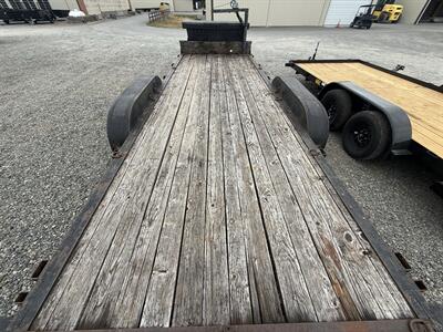2000 TNT TRAILERS 7X20 10K FLATBED W/ CRANE AND LOCKABLE BOX   - Photo 4 - Olympia, WA 98501