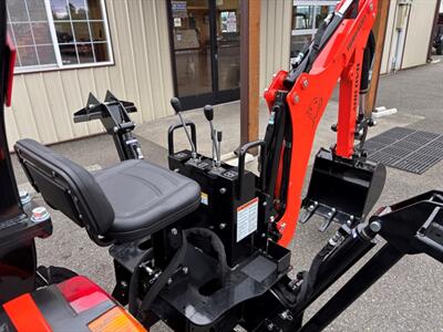 2026 Bad Boy Tractors BB4025 TLB Compact Tractor Loader Backhoe - Photo 7 - Olympia, WA 98501