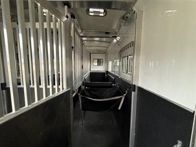 2024 Cimarron Trailers 4 Horse Head To Head   - Photo 13 - Olympia, WA 98501