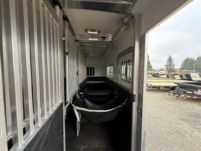 2024 Cimarron Trailers 4 Horse Head To Head   - Photo 9 - Olympia, WA 98501