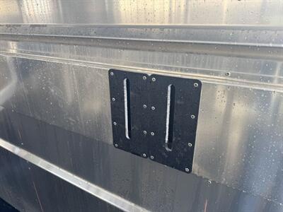 2025 Maverick Trailers HS Steel 3 Horse 17' Horse Trailer   - Photo 13 - Olympia, WA 98501