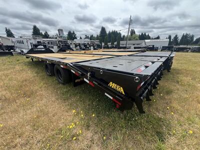 2026 Big Tex Trailers 25GN 25GN-30D5A 25+5 Flatbed GN w/Mega Ramps   - Photo 3 - Olympia, WA 98501