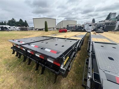 2026 Big Tex Trailers 25GN 25GN-30D5A 25+5 Flatbed GN w/Mega Ramps   - Photo 2 - Olympia, WA 98501