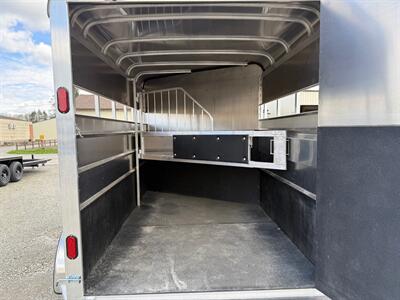 2026 C&B Trailers Maverick 2-Horse Lite 7 1/2' Tall - Photo 6 - Olympia, WA 98501