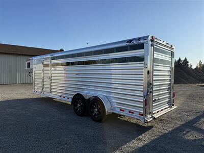 2027 4-Star Trailers 4-Horse Stock Combo Gooseneck - Photo 10 - Olympia, WA 98501