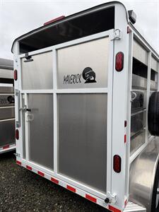 2026 Maverick Trailers Maverick 13' 2-Horse Trailer - Photo 3 - Olympia, WA 98501