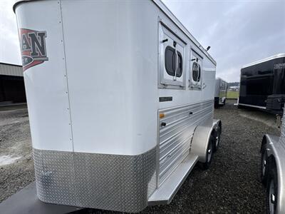 2026 Logan Coach Bullseye 2 Horse Trailer   - Photo 2 - Olympia, WA 98501