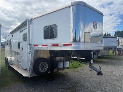 2015 Kiefer 3-Horse w/9’ Living Quarters - Photo 1 - Olympia, WA 98501