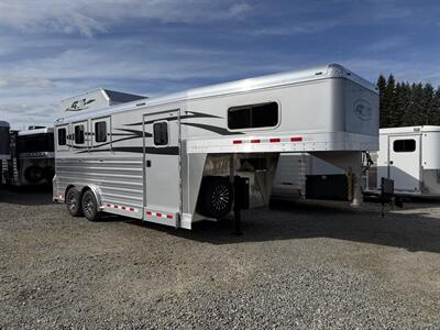 2027 4 Star Trailers 3-Horse Deluxe Gooseneck 8' Wide   - Photo 1 - Olympia, WA 98501