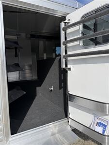 2027 4 Star Trailers 3-Horse Deluxe Gooseneck 8' Wide   - Photo 5 - Olympia, WA 98501