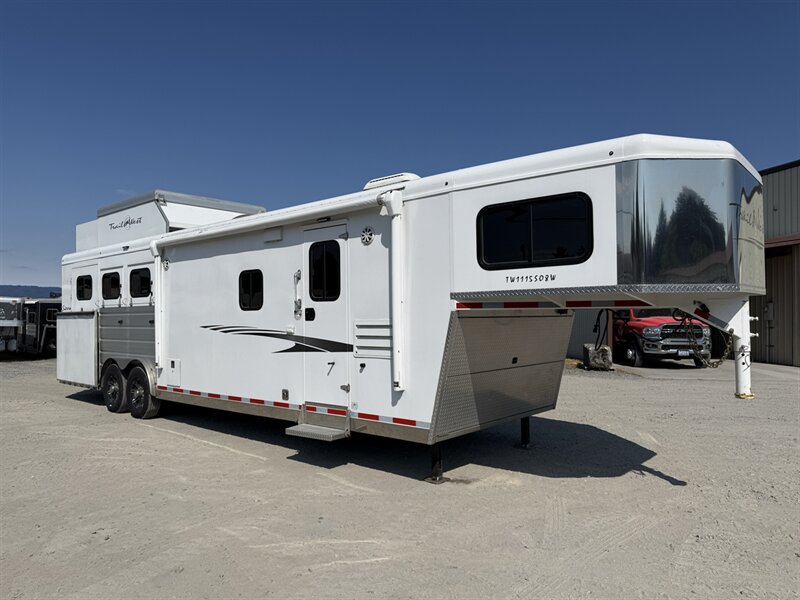 2021 Trails West Trailers Sierra LQ 3 Horse with 12'8 LQ  