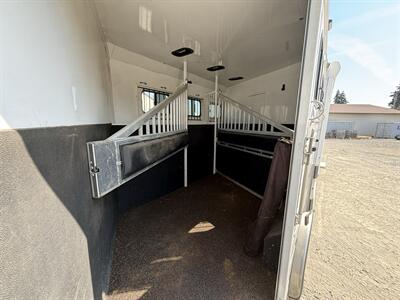 2021 Trails West Trailers Sierra LQ 3 Horse with 12'8 LQ   - Photo 13 - Olympia, WA 98501