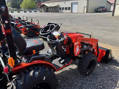 2026 Bad Boy 1025 TLB Large sub compact tractor, loader, backhoe   - Photo 4 - Olympia, WA 98501