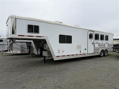 2016 Featherlite 4-Horse w/11' Living Quarters   - Photo 1 - Olympia, WA 98501