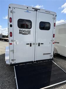 2026 Logan Coach Riot 2-Horse Bumper Pull 7 1/2' Tall   - Photo 5 - Olympia, WA 98501