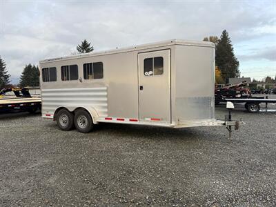 2016 Featherlite Trailers 3 Horse Bumper Pull - Photo 1 - Olympia, WA 98501