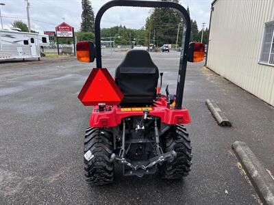 2025 Massey Ferguson 1GC Series 1GC.23 22.5 h.p. Tractor w/Loader TRACTOR  SUB COMPACT - Photo 4 - Olympia, WA 98501