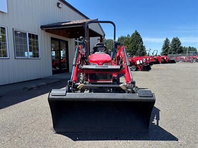 2022 Massey Ferguson GC1725MB Tractor Loader Backhoe Financing Available - Photo 5 - Olympia, WA 98501