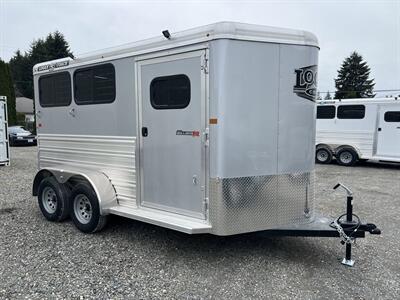 2025 Logan Coach Bullseye BP 2H Horse Trailer   - Photo 1 - Olympia, WA 98501