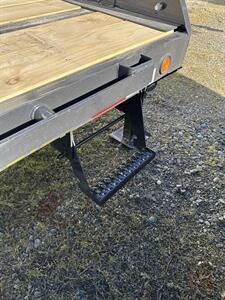 2026 Big Tex Trailers 16GN-40D5A 35+5 17.5K GVWR Flatbed Gooseneck w/Meg - Photo 5 - Olympia, WA 98501