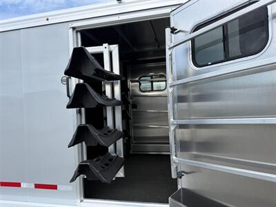 2026 Logan Coach Bullseye 3-Horse GN XL Dual Man Doors - Photo 4 - Olympia, WA 98501