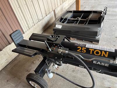 AGRI EASE 25 Ton Honda GX200 Log Splitter - Photo 2 - Olympia, WA 98501