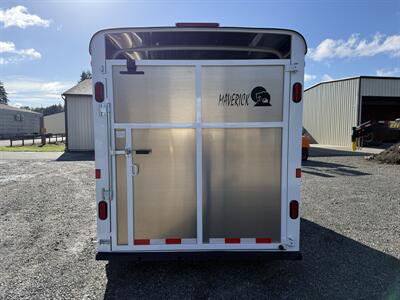 2027 C&B Maverick 3-Horse HS Trailer   - Photo 5 - Olympia, WA 98501