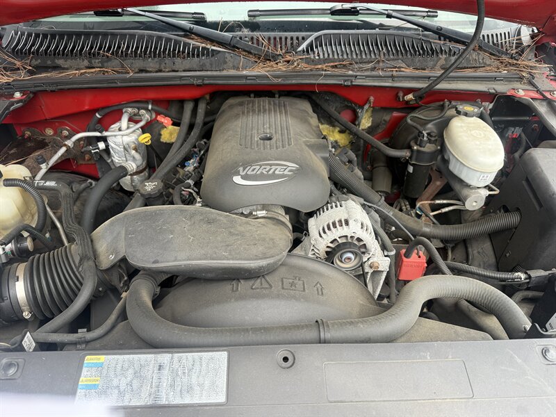 2004 Chevrolet Silverado 1500 Work Truck 4dr Extended Cab Work Truck - Photo 5 - Ahoskie, NC 27910