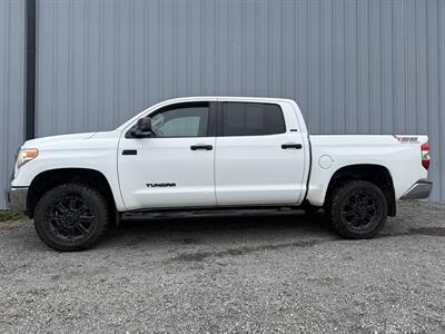2015 Toyota Tundra SR5 Truck