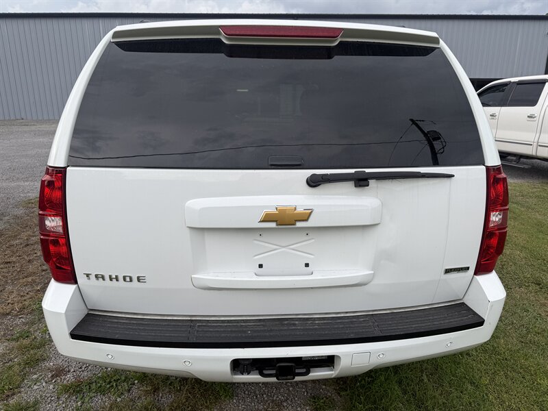 2012 Chevrolet Tahoe LT LTZ - Photo 5 - Ahoskie, NC 27910